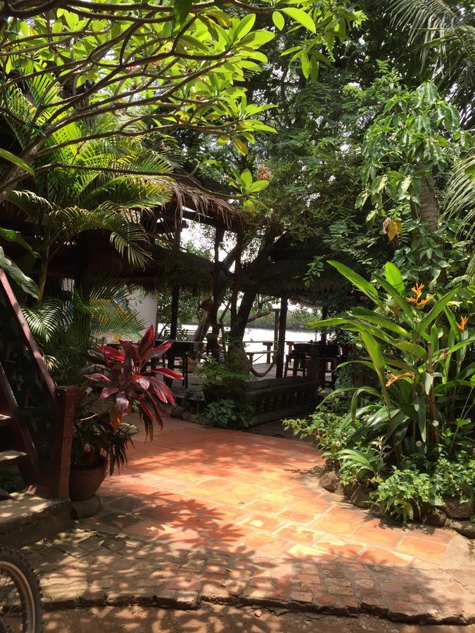 Naga House Kampot Hotel Екстериор снимка